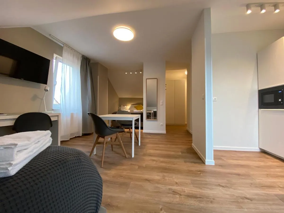 Zur Waldlust Hotel Frankfurt am Main 2*,